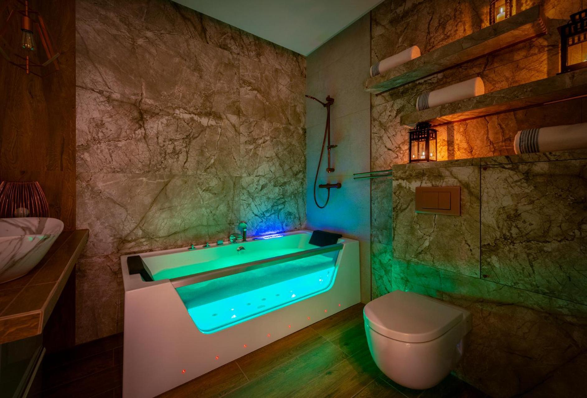 Premium Apartment For Old Town & Jewish Quarter - Balcony Plus Pool Onsite Krakov Exteriér fotografie
