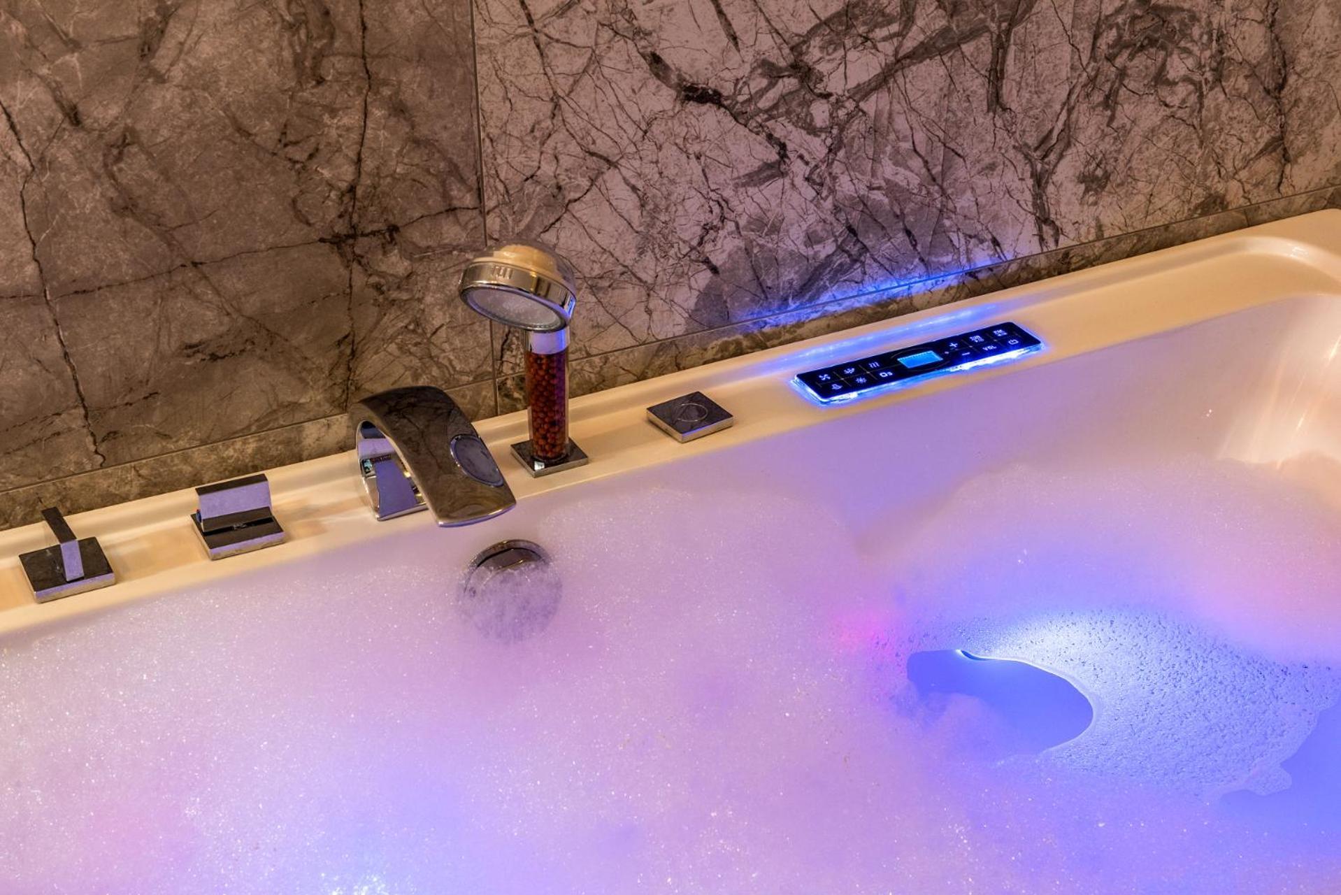 Premium Apartment For Old Town & Jewish Quarter - Balcony Plus Pool Onsite Krakov Exteriér fotografie